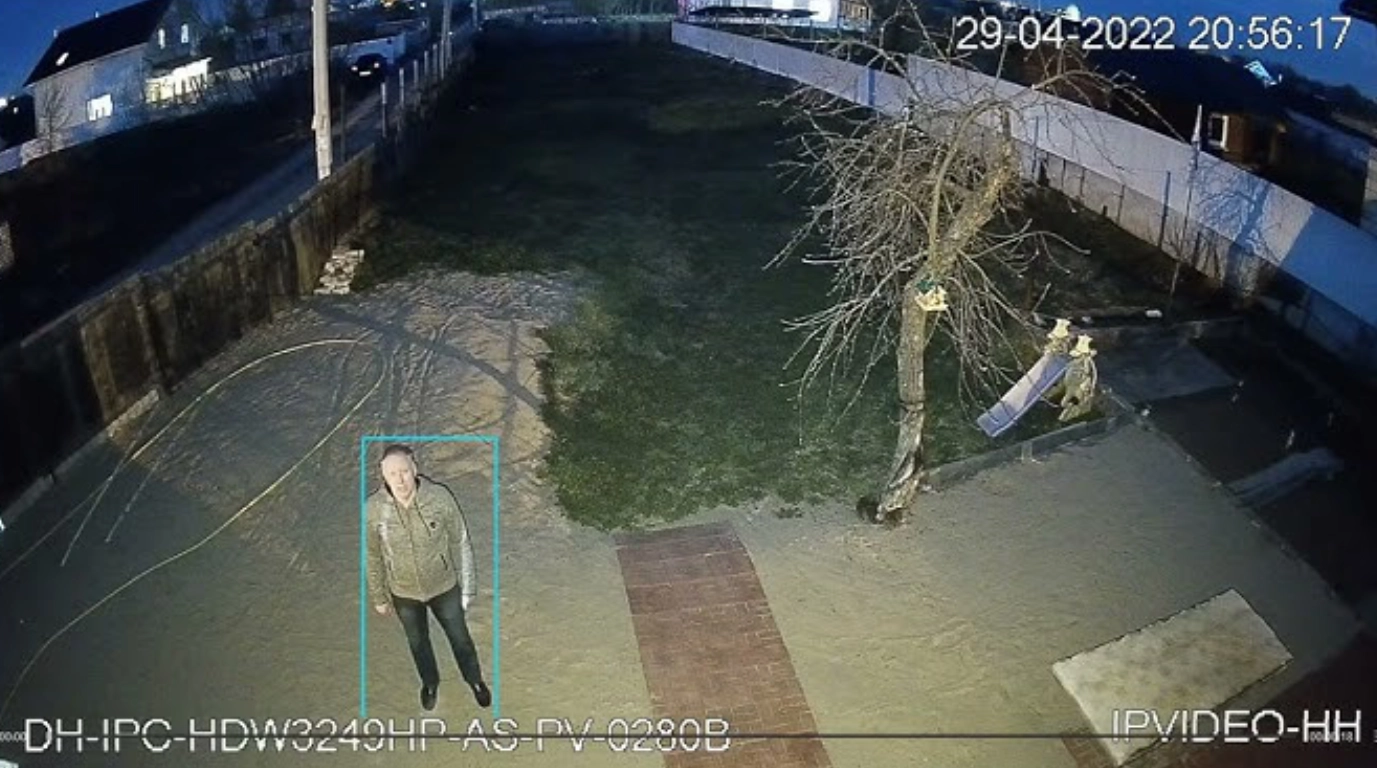 Vista de como graba la camara IPC-HFW3449EP-AS-NI de noche